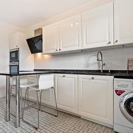 Stylish 2Br Apt In Limpertsberg, Near City Center Люксембург Экстерьер фото