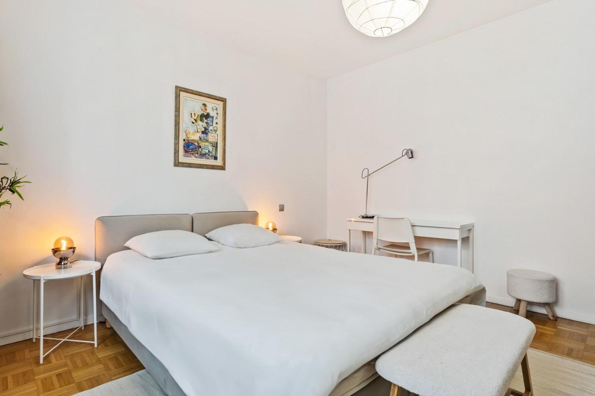 Stylish 2Br Apt In Limpertsberg, Near City Center Люксембург Экстерьер фото