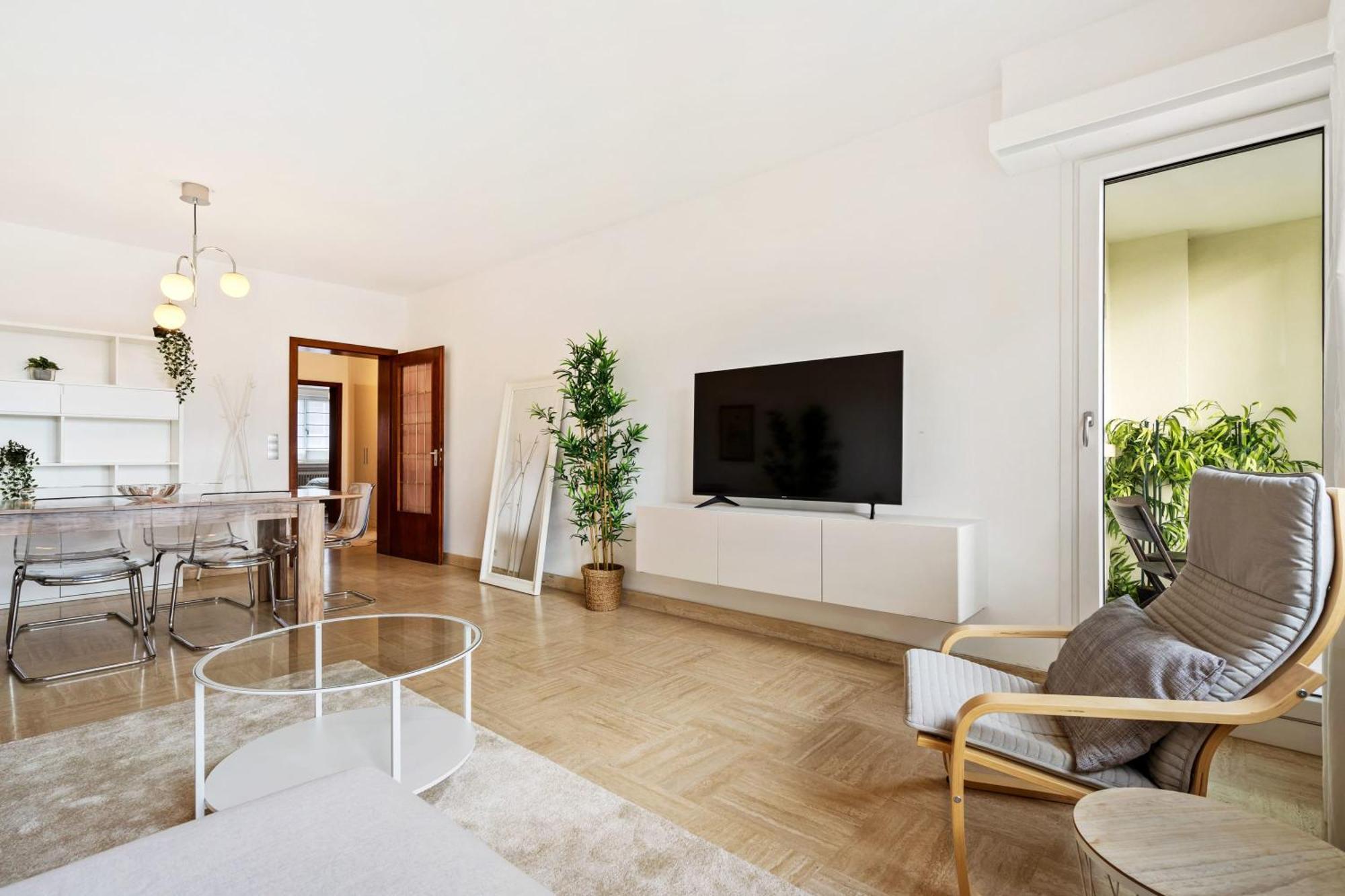 Stylish 2Br Apt In Limpertsberg, Near City Center Люксембург Экстерьер фото