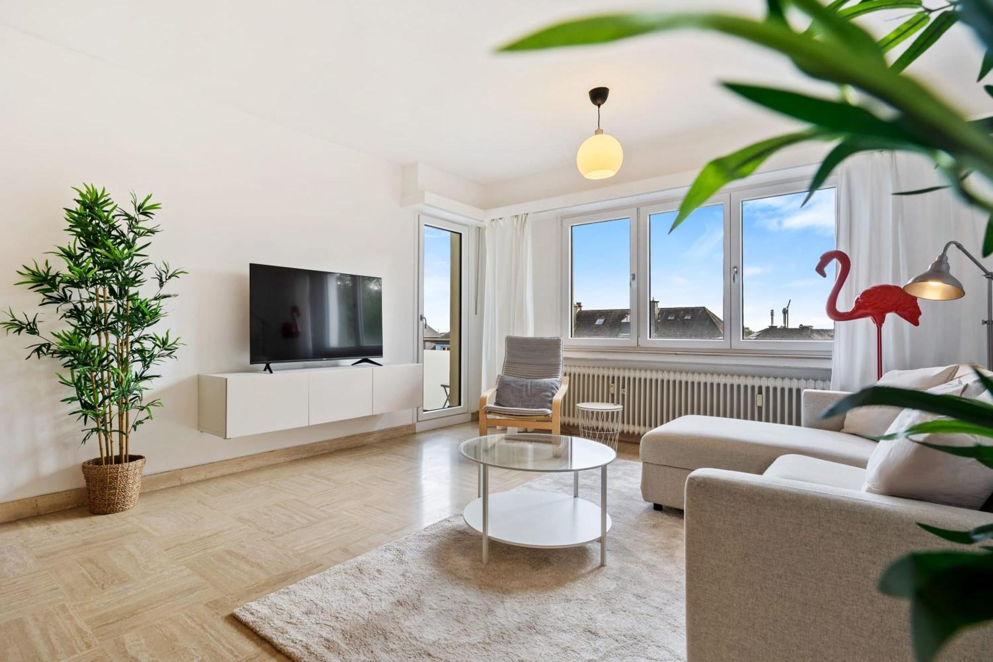 Stylish 2Br Apt In Limpertsberg, Near City Center Люксембург Экстерьер фото